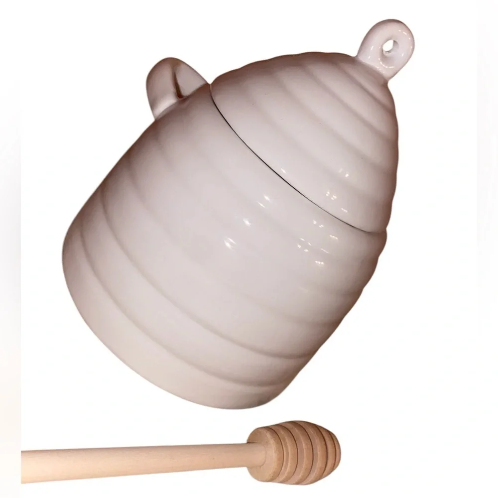 Honey Pot w/Lid Ceramic Hive Shaped with Wooden Honey Dipper NWOT Cream Yellow